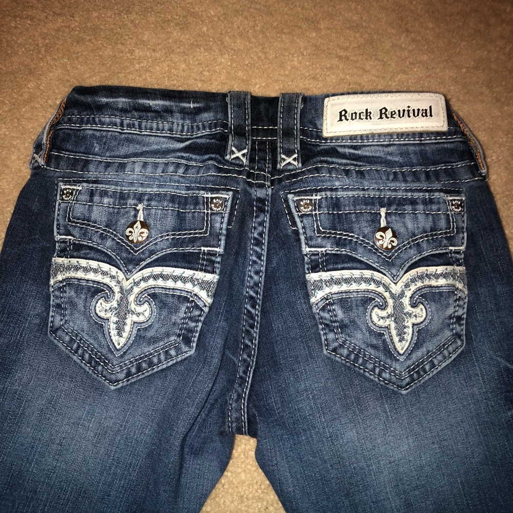 Rock Revivals size 25 Short